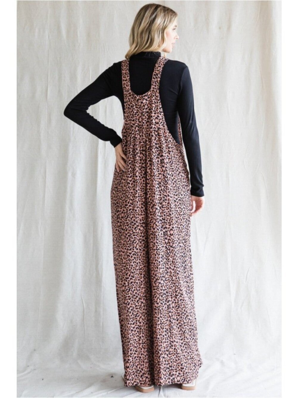 Wild Muse Oversized Leopard Animal Print Jumpsuit Overalls in Mauve Small - Picture 3 of 3